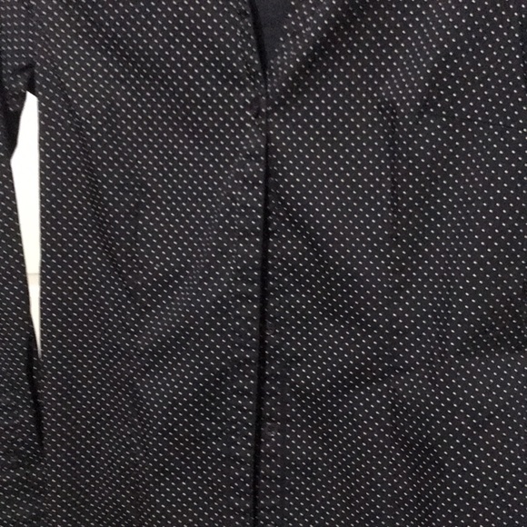 Black shirt - Picture 3 of 4